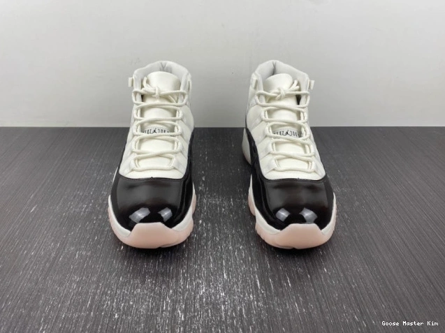 Jordan Neapolitan AR0715-101 Air 11 0705